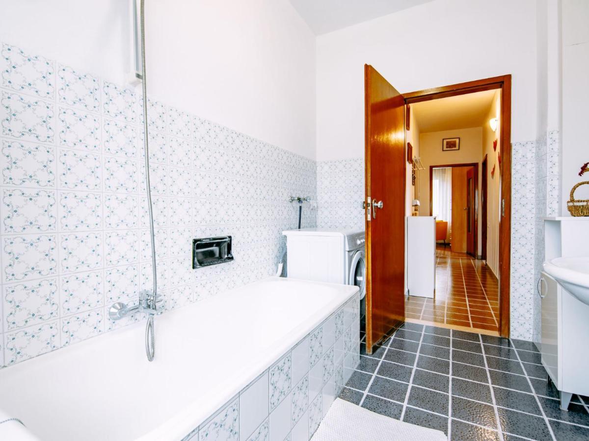 Deval-1 By Interhome *