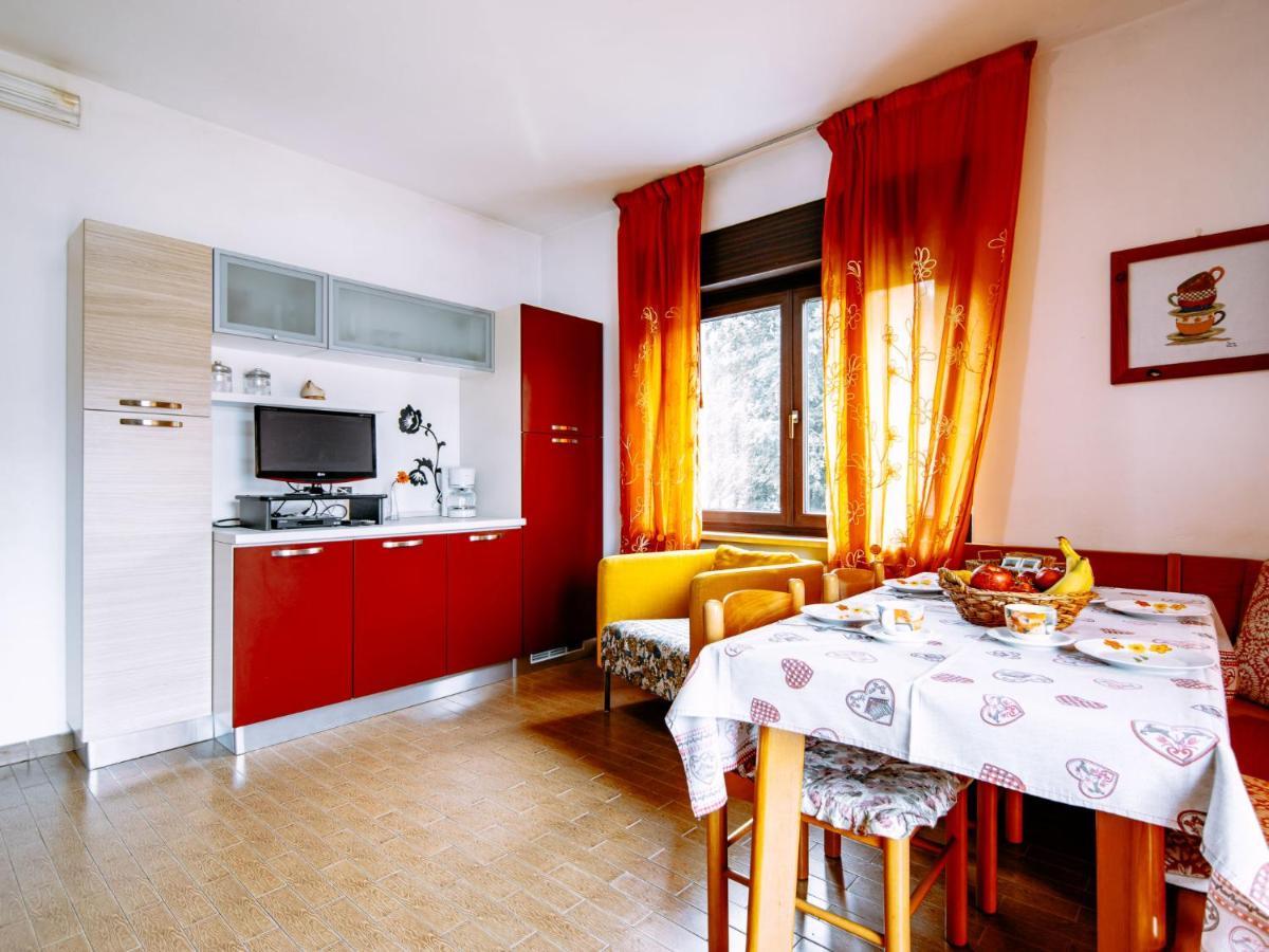 Deval-1 By Interhome *